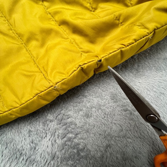 Patagonia Men's Down Sweater Jacket Yellow Fleece Lined Puffer Coat Size S Ski - Picture 10 of 16